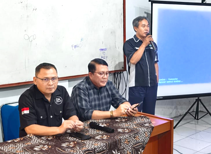 Acara Sosialisasi Program Sekolah Siap Kerja (SSK) di SMK Bina Teknika Cileungsi